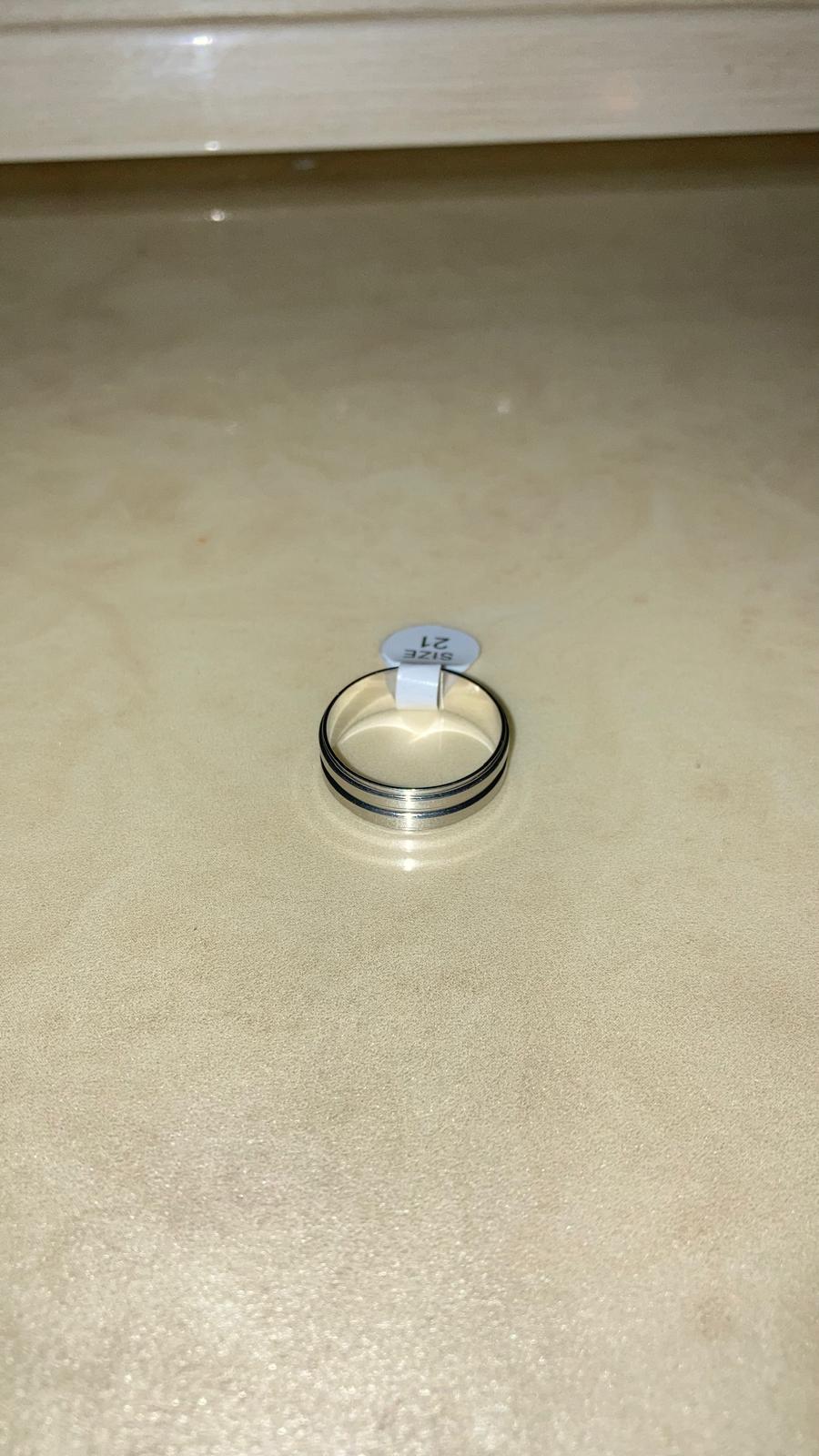 Anello Minimal in Acciaio Inossidabile